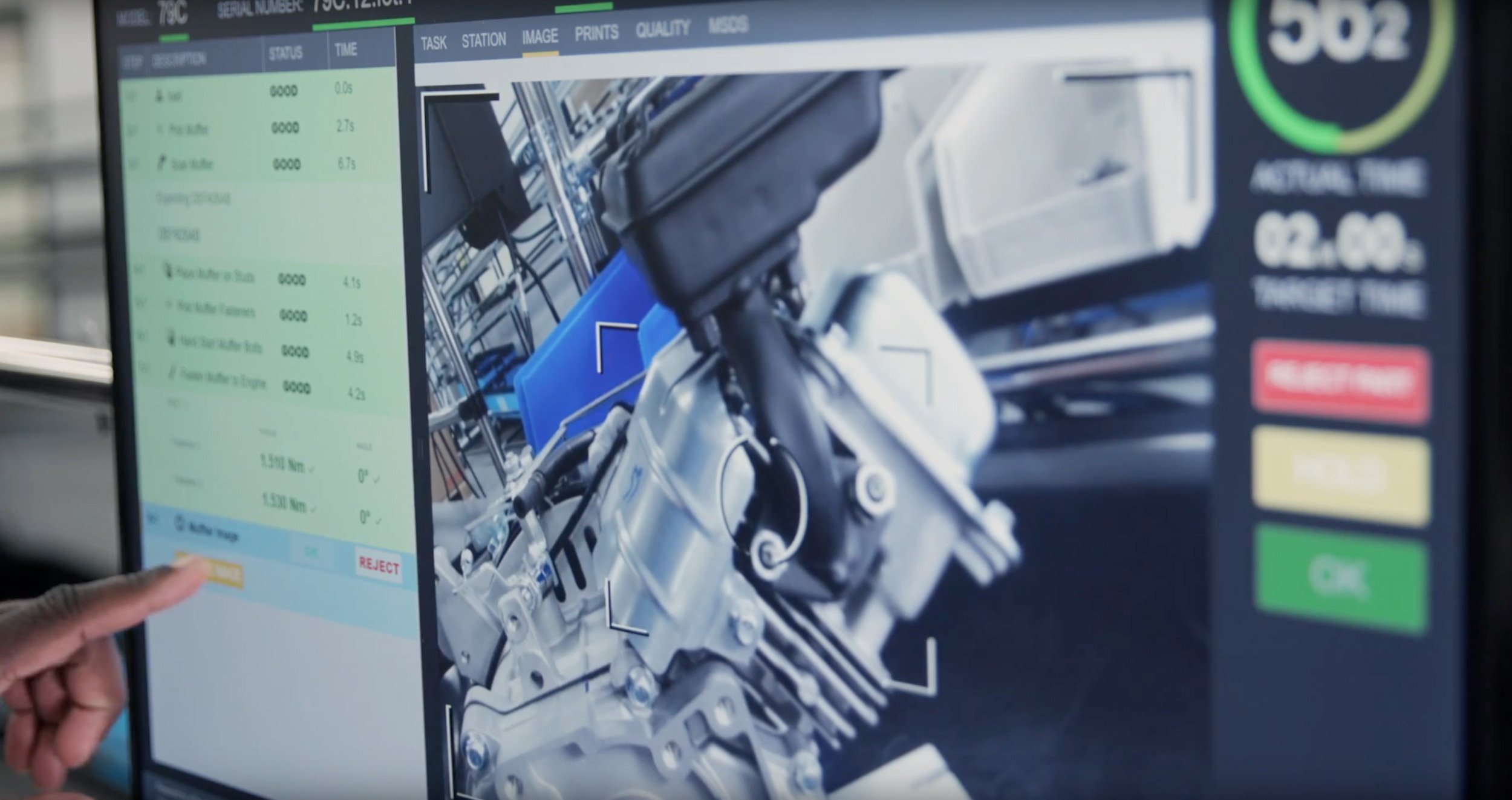 Operator using Epicor Connected Process Control to capture data on a work instruction.